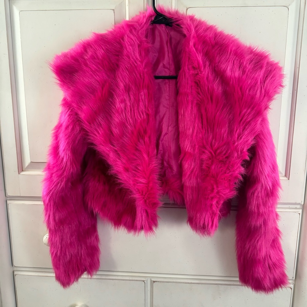 Hot Pink Cropped Waist Length Faux Fur Jacket with Dramatic Collar